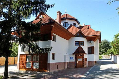 Nadix Panzio Bed & Breakfast Debrecen Exterior photo