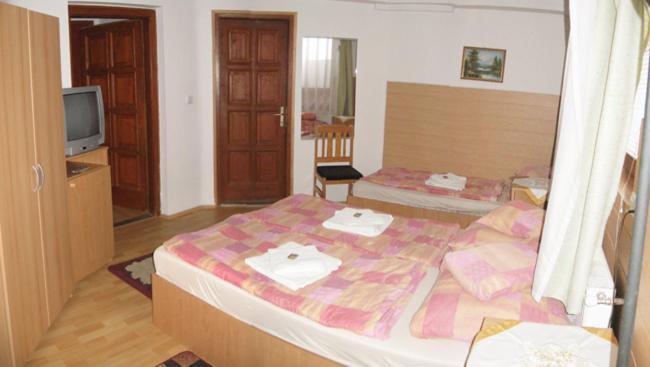 Nadix Panzio Bed & Breakfast Debrecen Room photo